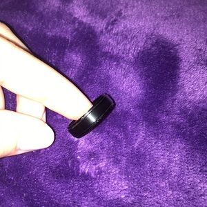 Pristine titanium ring